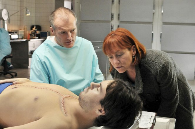 Ein starkes Team - Die Frau des Freundes - Photos - Robert Seethaler, Ulrike Krumbiegel