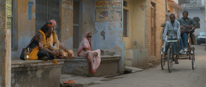 Mukti Bhawan - Kuvat elokuvasta