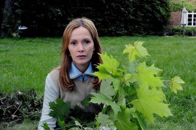 Ein starkes Team - Die Schöne vom Beckenrand - Z filmu - Katja Flint