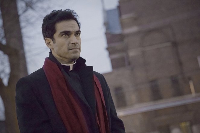 The Exorcist - Chapter One: And Let My Cry Come Unto Thee - Photos - Alfonso Herrera