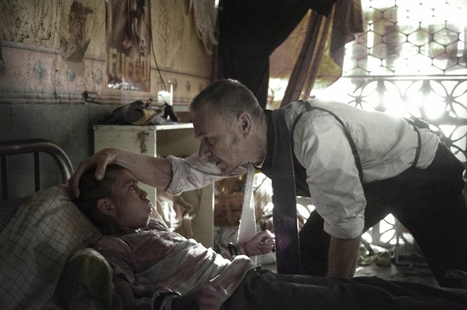The Exorcist - Chapter One: And Let My Cry Come Unto Thee - Photos - Ben Daniels