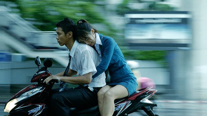The Road to Mandalay - De la película