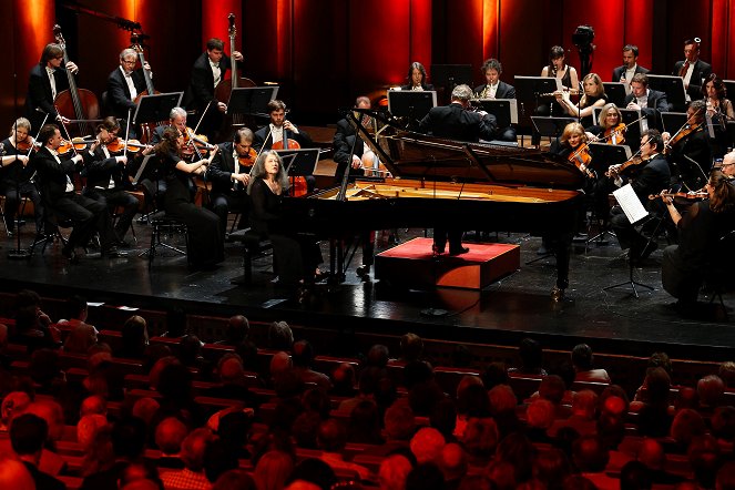 Martha Argerich joue Beethoven - Concerto pour piano n°1 - Filmfotók