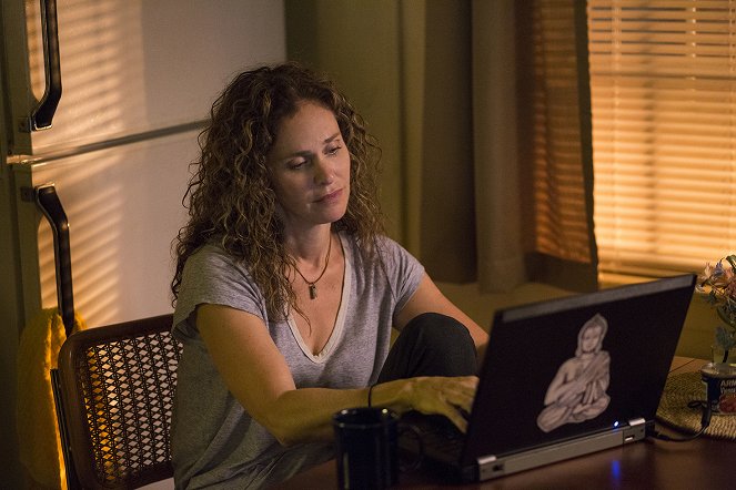 The Leftovers - Off Ramp - Photos - Amy Brenneman