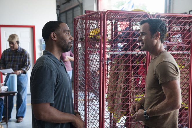 The Leftovers - A Most Powerful Adversary - Van film - Kevin Carroll, Justin Theroux