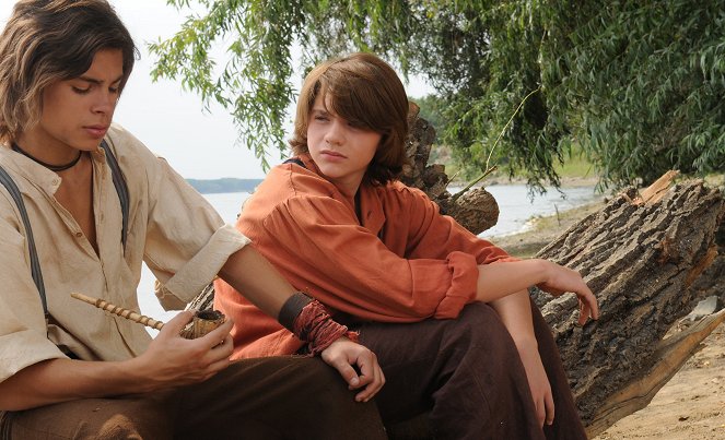 Tom Sawyer & Huckleberry Finn - De la película - Jake T. Austin, Joel Courtney