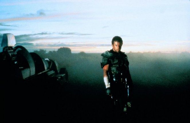 Mad Max 2: The Road Warrior - Photos - Mel Gibson