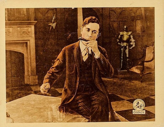 A Misfit Earl - Lobby Cards - Louis Bennison