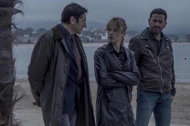 La playa de los ahogados - Z filmu - Carmelo Gómez, Marta Larralde, Antonio Garrido