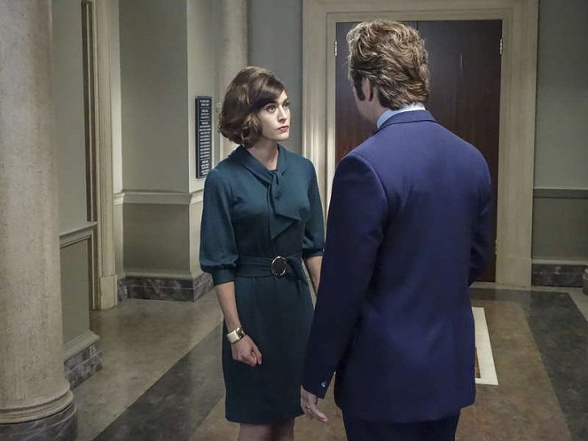 Masters of Sex - Season 4 - Outliers - Photos - Lizzy Caplan