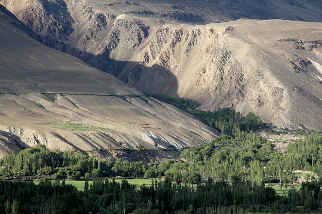 Nahoru a dolů Hedvábnou stezkou - Afghánská oáza klidu - Z filmu