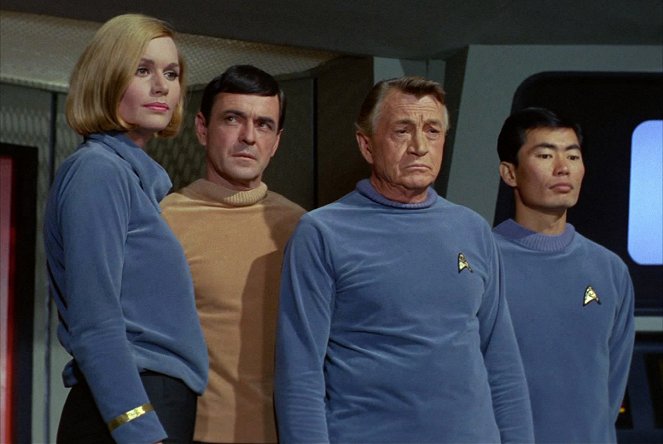 Star Trek - Ahová ember még nem merészkedett - Filmfotók - Sally Kellerman, James Doohan, Paul Fix, George Takei