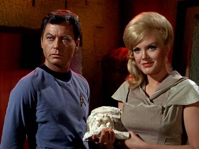 Star Trek: La serie original - La trampa humana - De la película - DeForest Kelley