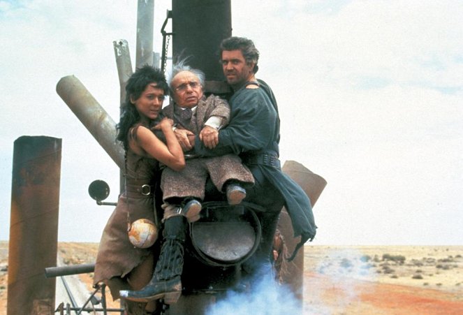 Mad Max Beyond Thunderdome - Van film - Angelo Rossitto, Mel Gibson