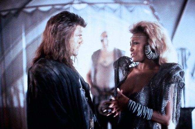 Mad Max, más allá de la cúpula del trueno - De la película - Mel Gibson, Tina Turner