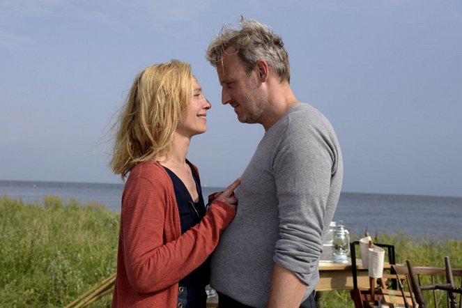 Ein Sommer in Dänemark - Film - Sandra Borgmann, Rasmus Botoft