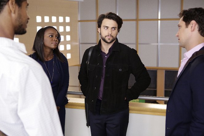 How to Get Away with Murder - There Are Worse Things Than Murder - Photos - Aja Naomi King, Jack Falahee, Matt McGorry
