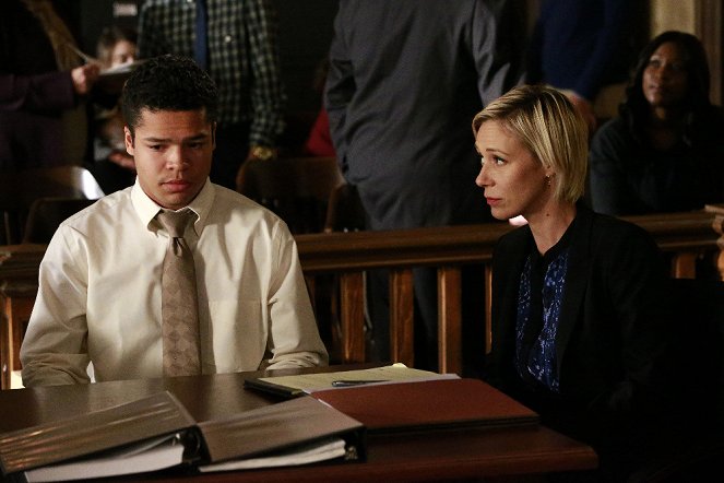 How to Get Away with Murder - Don't Tell Annalise - Photos - Liza Weil
