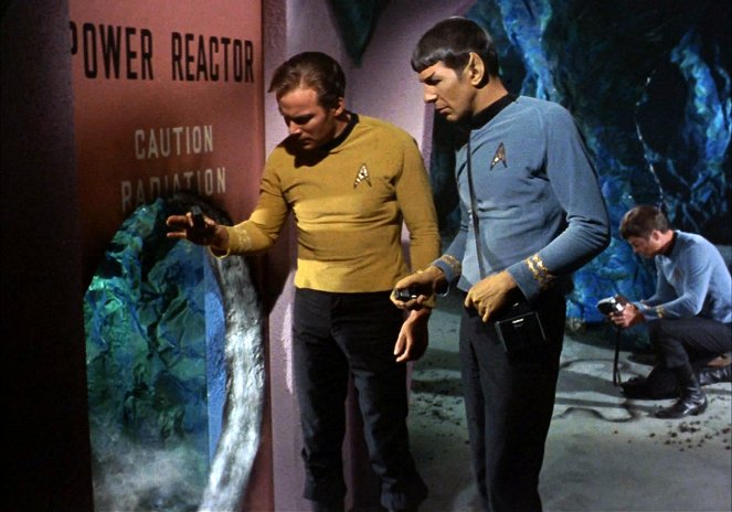 Star Trek - The Devil in the Dark - Filmfotók - William Shatner, Leonard Nimoy