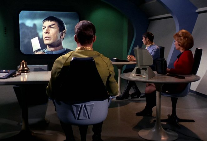 Star Trek: La serie original - La colección de fieras, Parte I - De la película - Leonard Nimoy