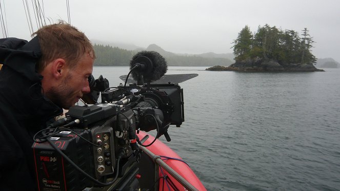 Wale und wilde Inseln - Segeln an Kanadas Pazifikküste - Kuvat elokuvasta
