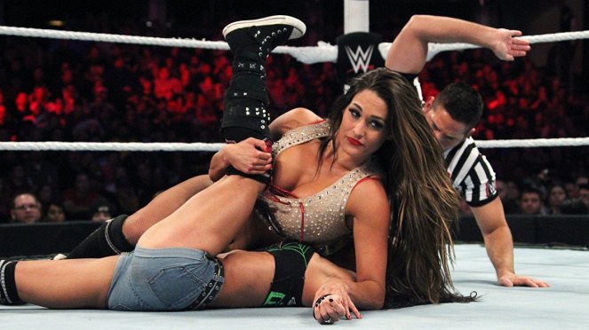 WWE TLC: Tables, Ladders, Chairs and Stairs - Do filme - Nicole Garcia