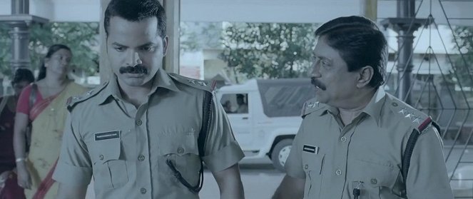 Theevram - Do filme - Vinay Forrt, Sreenivasan