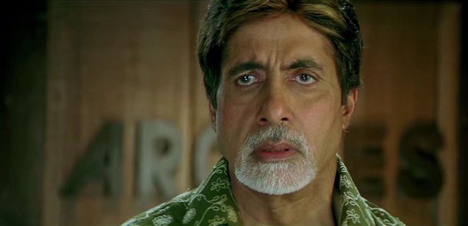 Waqt: The Race Against Time - Z filmu - Amitabh Bachchan