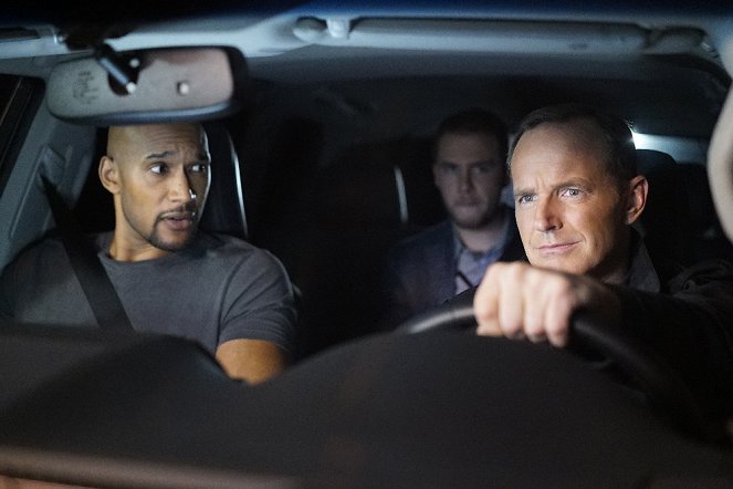 MARVEL's Agents Of S.H.I.E.L.D. - Aufstand - Filmfotos - Henry Simmons, Clark Gregg