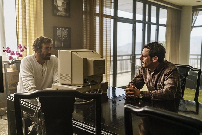 Halt and Catch Fire - You Are Not Safe - Filmfotos - Lee Pace, Scoot McNairy