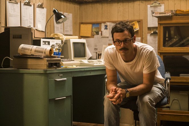 Halt and Catch Fire - Photos - Scoot McNairy