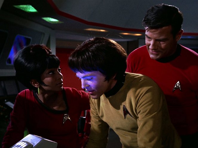 Star Trek - Season 2 - Catspaw - Filmfotók - Nichelle Nichols, Walter Koenig, Michael Barrier