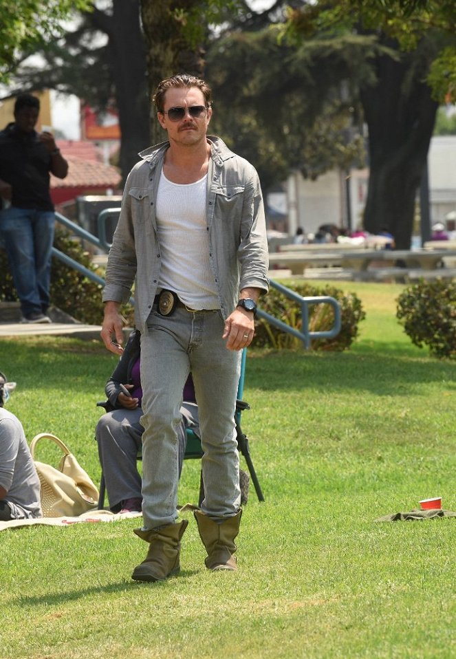 Lethal Weapon - There Goes the Neighborhood - Photos - Clayne Crawford