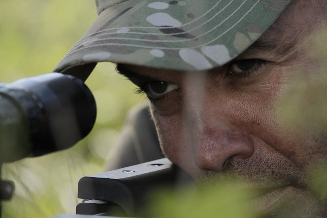 Sniper: Fuego oculto - De la película - Billy Zane