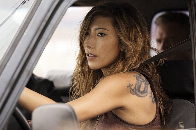 The Last Ship - Rising Sun - Van film - Dichen Lachman