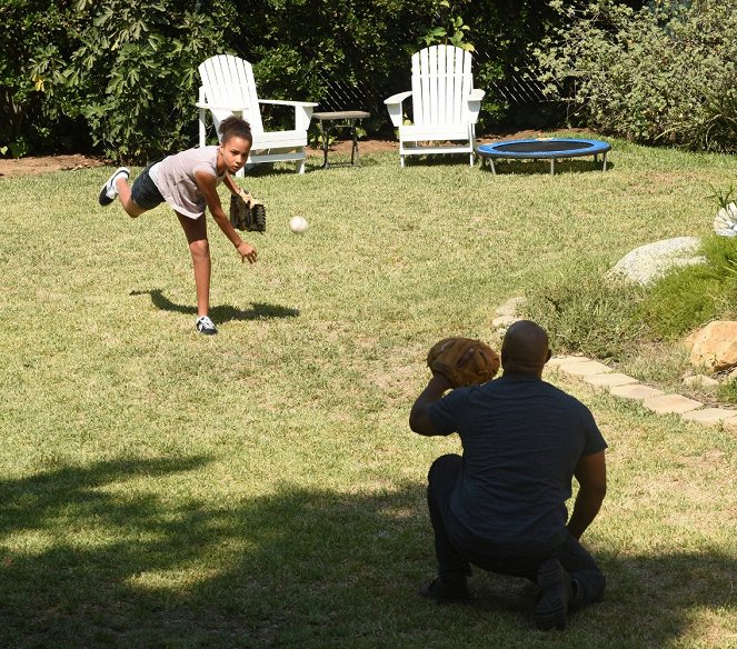 Pitch - The Break - Photos - Corinne Massiah