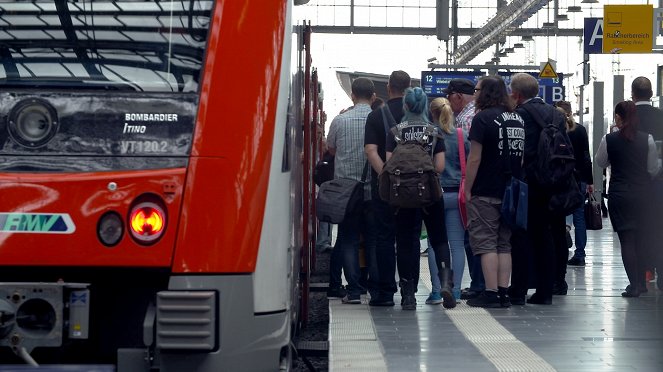 ZDFzeit: Der große Bahn-Check - Filmfotos