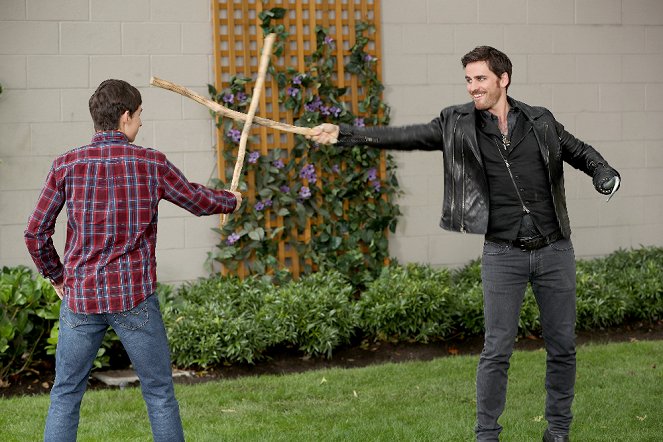 Once Upon a Time - The Other Shoe - Photos - Jared Gilmore, Colin O'Donoghue