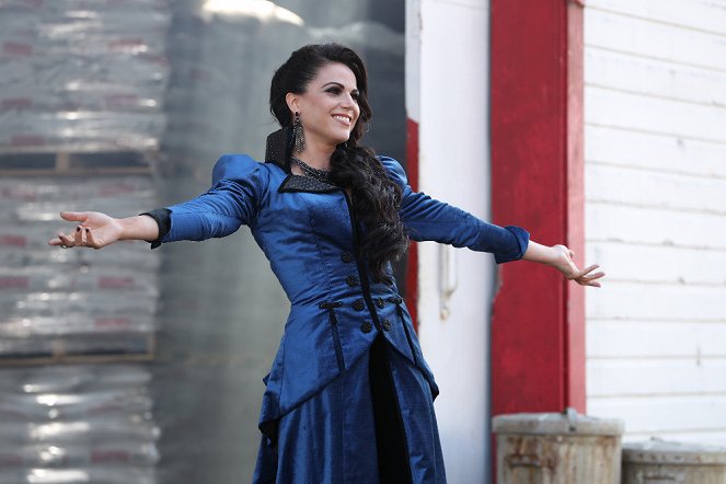 Once Upon a Time - The Other Shoe - Van film - Lana Parrilla