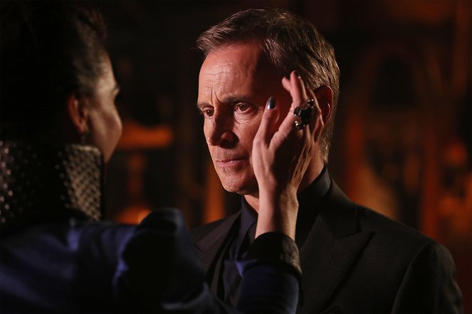 Once Upon a Time - Strange Case - Photos - Robert Carlyle