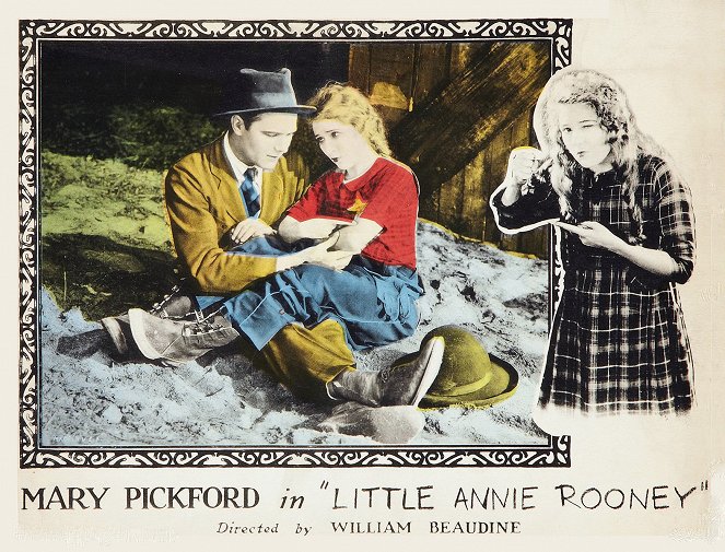 La Petite Annie - Cartes de lobby