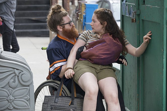 Shameless - Own Your Shit - Photos - Zack Pearlman, Emma Kenney