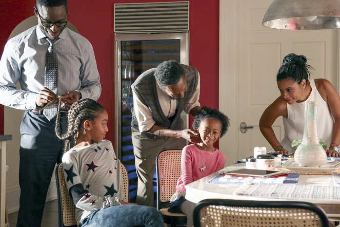 This Is Us - The Pool - Photos - Sterling K. Brown, Susan Kelechi Watson
