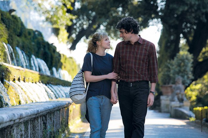 A Roma con amor - De la película - Alison Pill, Flavio Parenti