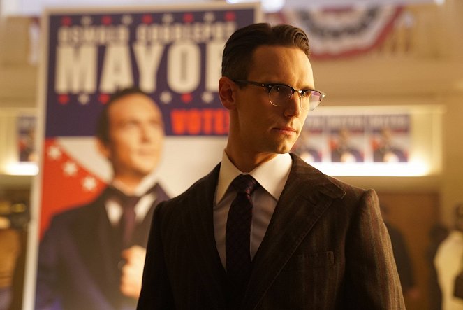 Gotham - Mad City: New Day Rising - Van film - Cory Michael Smith