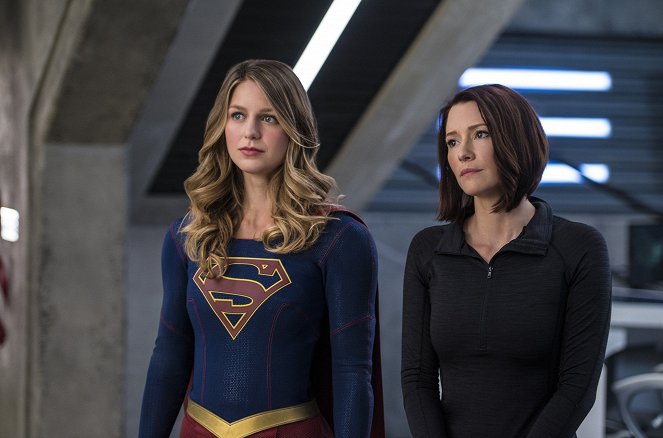 Supergirl - Bem-vindos à Terra - Do filme - Melissa Benoist, Chyler Leigh