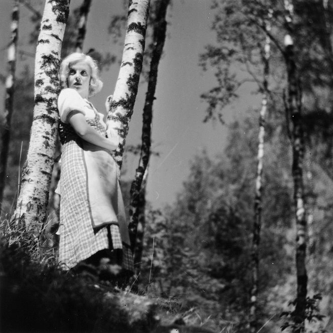 Silja, die Magd - Filmfotos - Regina Linnanheimo