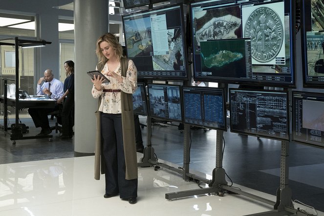 Blindspot: Mapa zbrodni - Season 2 - Hero Fears Imminent Rot - Z filmu - Ashley Johnson