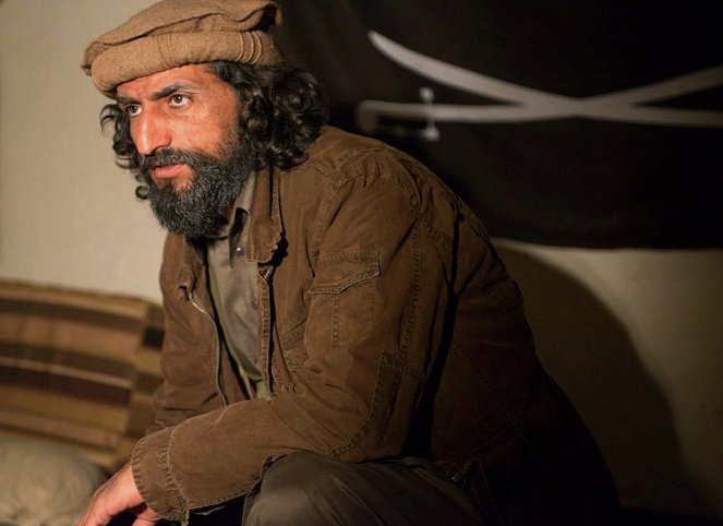Homeland - There's Something Else Going On - Photos - Numan Acar