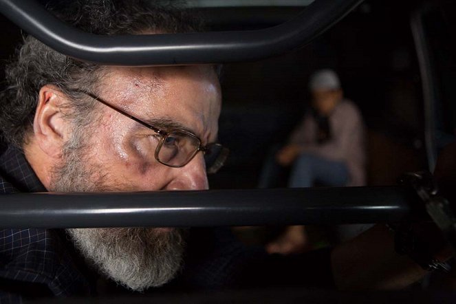 Homeland - There's Something Else Going On - De la película - Mandy Patinkin